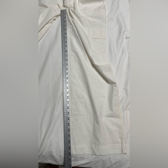 Women’s Cotton On Cargo Pants Off White SZ6 - Picture 7 of 7